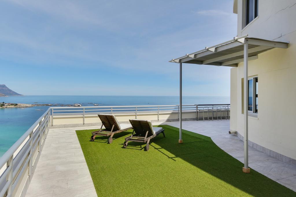 Penthouse On Clifton Apartment Cape Town Exterior photo