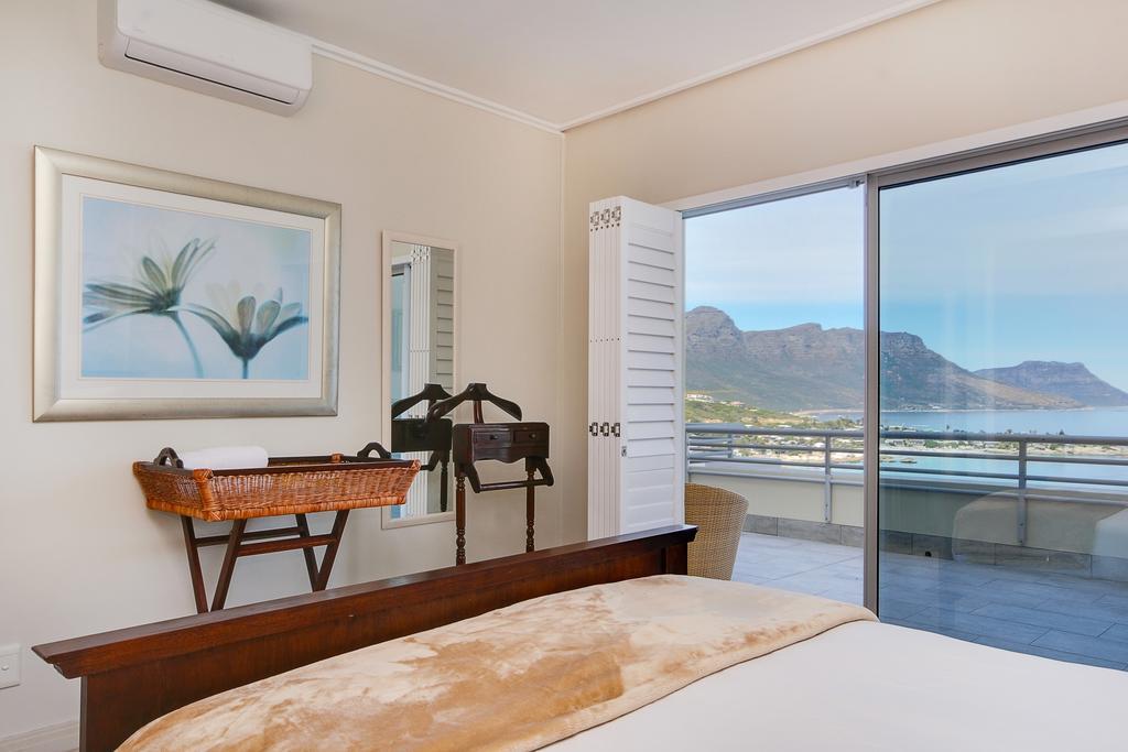 Penthouse On Clifton Apartment Cape Town Exterior photo